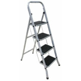 Стремянка CLASS PLUS 4 ступенчатая 135*45*6см арт.123304  (perilla)  1290