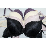 Бюстгалтер 