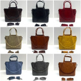 Сумка жен. 23242 (29х27) черный