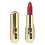 Губная помада CHARME увлажняющая 