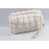 Косметичка жен 2024-2 мех (24*13) бежев