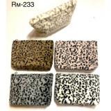 Косметичка жен RM-233 (27х20) леопард белый