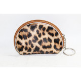 Косметичка-брелок жен (11х9) леопард
