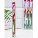 Зубная щетка 