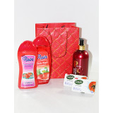 Набор подарочный 8 марта г/душа/шампунь/крем д/волос/мыло кусковое 2шт №5