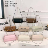 Сумка жен. M-615-14 (27х13) коричн