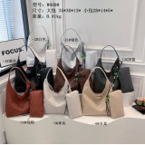 Сумка жен. W-609-2 (35х30) белый